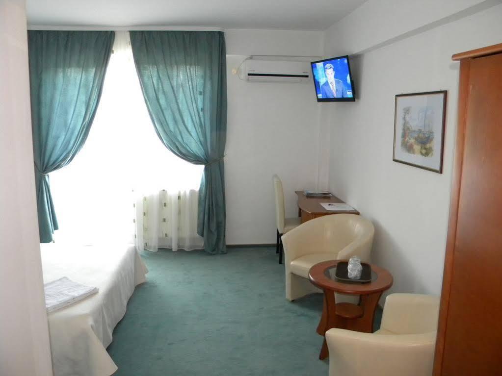 Hotel Vila Veneto Timişoara Exterior foto