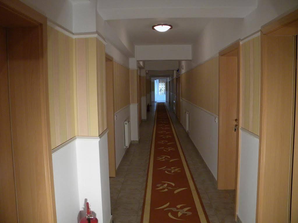 Hotel Vila Veneto Timişoara Exterior foto