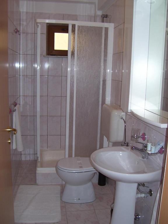 Hotel Vila Veneto Timişoara Quarto foto