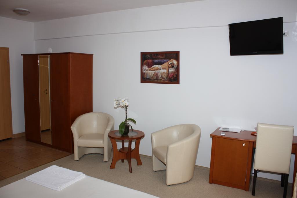Hotel Vila Veneto Timişoara Quarto foto